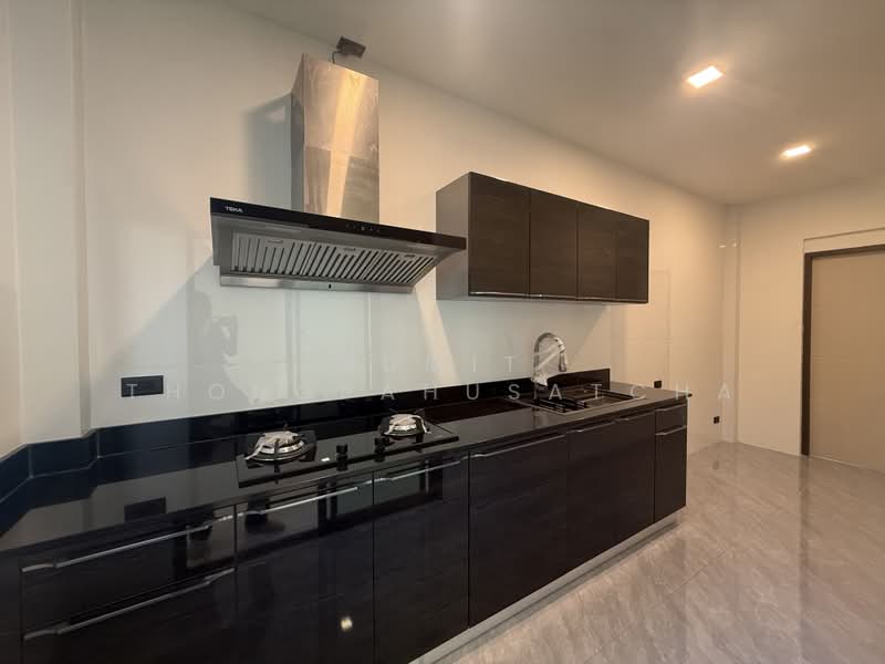 Laddarom Pinklao-Kanchanapisek, Nonthaburi, Kanchanaphisek Road, Bang Muang, Bang Yai, Nonthaburi, 4 Bedrooms, 360 sqm, Single Detached House For Sale, by Sumit Thongpahusatcha, 500410617 - DDproperty.com