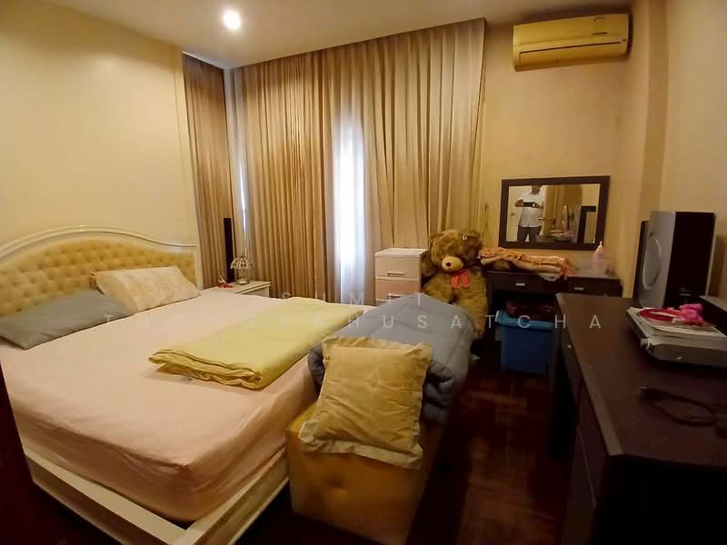 Kranwadee Phutthamonthon Sai 3, Bangkok, Phutthamonthon 3 Road, Bang Phai, Bang Khae, Bangkok, 3 Bedrooms, 300 sqm, Single Detached House For Sale, by Sumit Thongpahusatcha, 500410624 - DDproperty.com