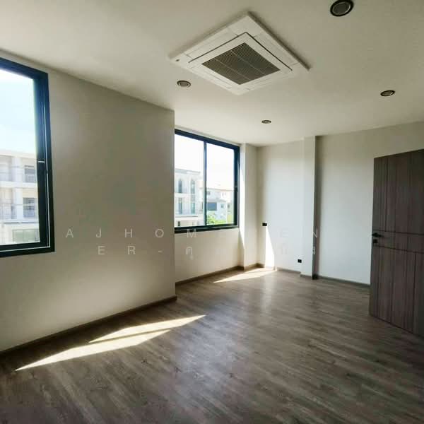 เซนต์ มอริทซ์ บางซื่อ, กรุงเทพ, บางซื่อ, กรุงเทพ, 230 ตร.ม., บ้านเดี่ยว ขาย, โดย AJHOMECENTER-คุณหนึ่ง, 500410632 - DDproperty.com