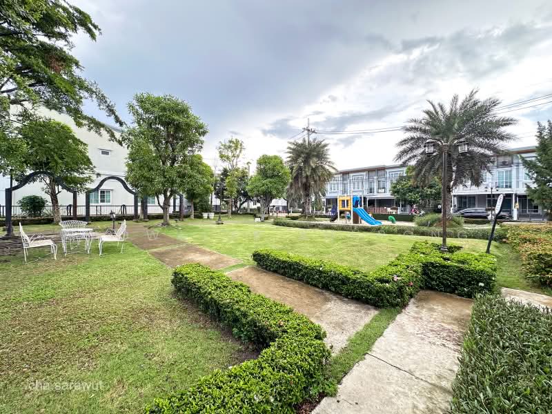 โกลเด้น ทาวน์ 3 ลาดพร้าว เกษตรนวมินทร์, Bangkok, Khlong Kum, Bueng Kum, Bangkok, 3 Bedrooms, 110 sqm, Townhouse For Sale, by Saowaluk Anupong, 500410637 - DDproperty.com