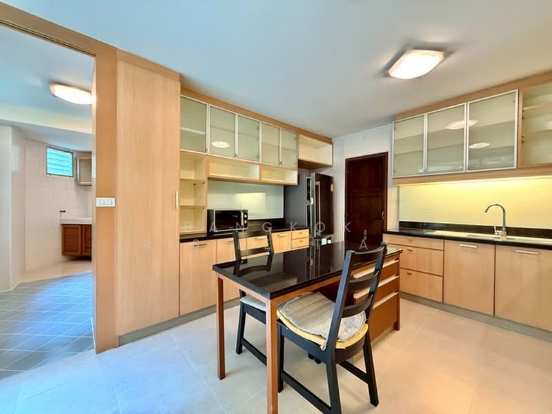 Baan Sahasthinee, Bangkok, Soi Attha Kawi 1, Khong Tan, Khlong Toei, Bangkok, 2 Bedrooms, 200 sqm, Apartment For Rent, by Bangkok Residential, 500410642 - DDproperty.com