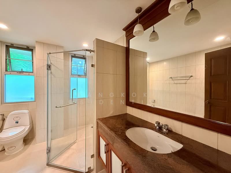Baan Sahasthinee, Bangkok, Soi Attha Kawi 1, Khong Tan, Khlong Toei, Bangkok, 2 Bedrooms, 200 sqm, Apartment For Rent, by Bangkok Residential, 500410642 - DDproperty.com