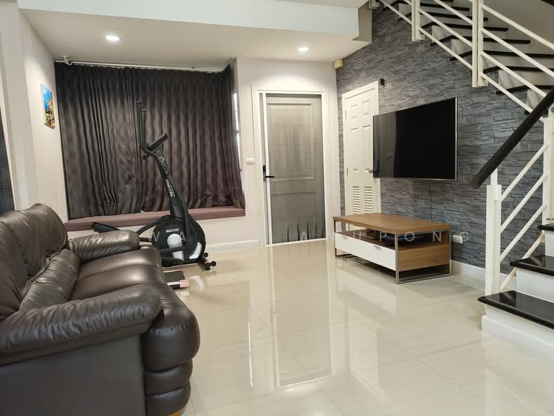 Premium Place Ekkamai-Ramindra : พรีเมี่ยม เพลส เอกมัย-รามอินทรา, กรุงเทพ, ถนนนวลจันทร์, คลองกุ่ม, บึงกุ่ม, กรุงเทพ, 200 ตร.ม., ทาวน์เฮ้าส์ ขาย, โดย Saowaluk Anupong, 500410648 - DDproperty.com
