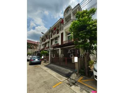 ขาย - Premium Place Ekkamai-Ramindra : พรีเมี่ยม เพลส เอกมัย-รามอินทรา, กรุงเทพ