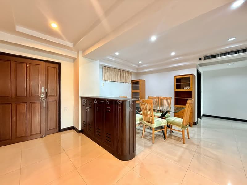 Royal Castle Sukhumvit, Bangkok, 30 Soi Sukhumvit 39, Khlongtoei Nua, Watthana, Bangkok, 3 Bedrooms, 140 sqm, Condo For Rent, by Bangkok Residential, 500410650 - DDproperty.com