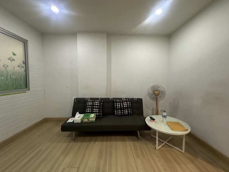 The Niche ID ลาดพร้าว 130, กรุงเทพ, 130 ซอย ลาดพร้าว130 (ไดร์ฟอินสแควร์ 5), คลองจั่น, บางกะปิ, กรุงเทพ, 35 ตร.ม., คอนโด ขาย, โดย คุณเหมียว, 500410657 - DDproperty.com