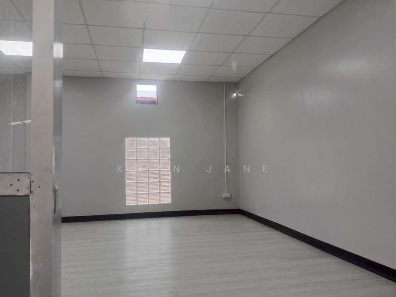 โกดัง ให้เช่า ใกล้สนามบินสุวรรณภูมิ (SPSJP480), สมุทรปราการ, ทางคู่ขนาน ถนนบางนา-ตราด, บางโฉลง, บางพลี, สมุทรปราการ, 860 ตร.ม., โกดัง-โรงงาน ให้เช่า, โดย Khun Jane, 500410658 - DDproperty.com