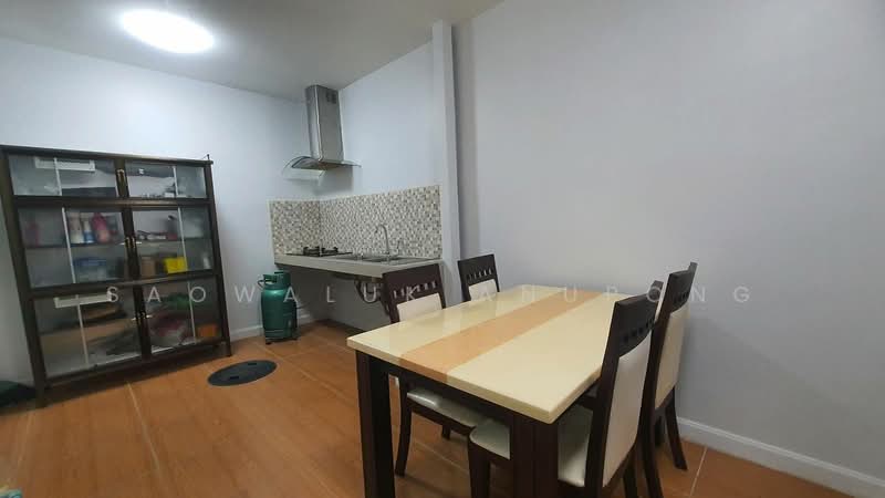 Areeya Mova Kaset-Nawamintr, Bangkok, Soi Moobaan Areeya Mowa, Chorake Bua, Lat Phrao, Bangkok, 3 Bedrooms, 170 sqm, Townhouse For Sale, by Saowaluk Anupong, 500410660 - DDproperty.com
