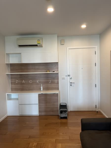 Blocs 77, Bangkok, 291 On Nut Rd, Phra Kanong Nua, Watthana, Bangkok, 1 Bedroom, 40 sqm, Condo For Sale, by Zack Jessada, 500410667 - DDproperty.com