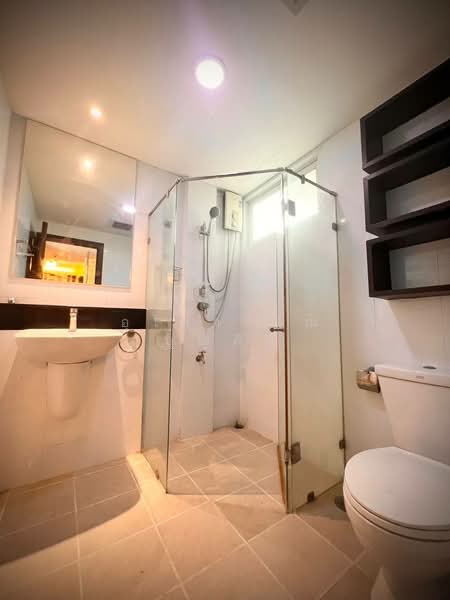 Dcondo Ratchada 19, Bangkok, Soi Ratchadaphisek 19, Din Daeng, Bangkok, 2 Bedrooms, 45 sqm, Condo For Rent, by Ulaiwan Boonsiri, 500410682 - DDproperty.com