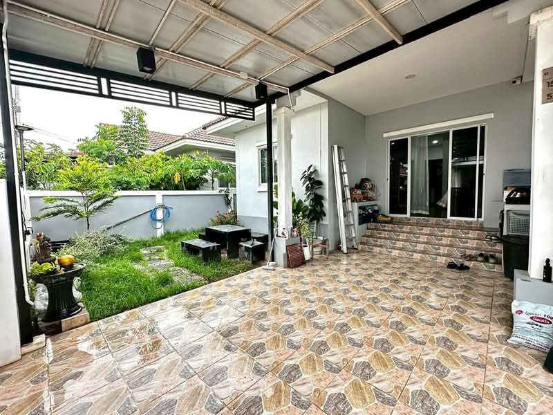 ขาย บ้านแฝด ชั้นเดียว หลังมุม หมู่บ้าน รติรัตน์ ถนนต้นเชือก-วัดมะสง, Nonthaburi, Thawi Watthana, Sai Noi, Nonthaburi, 2 Bedrooms, 110 sqm, Semi-Detached House (Twin House) For Sale, by กรณวัสส์ กัณฑวัสส์วงส์, 500410690 - DDproperty.com