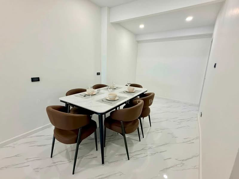 9R0804 This house for rent 3 bedroom 2 bathroom 40,000/month at wichit have fully furnished, Phuket, Wichit, Muang Phuket, Phuket, 3 Bedrooms, 120 sqm, Semi-Detached House (Twin House) For Rent, by PK LIFE Property, 500410715 - DDproperty.com