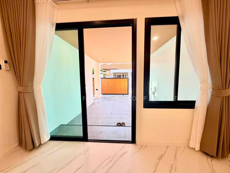 9R0804 This house for rent 3 bedroom 2 bathroom 40,000/month at wichit have fully furnished, Phuket, Wichit, Muang Phuket, Phuket, 3 Bedrooms, 120 sqm, Semi-Detached House (Twin House) For Rent, by PK LIFE Property, 500410715 - DDproperty.com