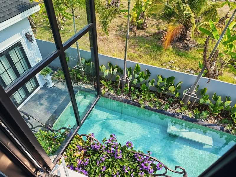 S2785 | European Classic 3-Bedroom Pool Villa for Sale (Saraphi, Chiang Mai) | 15-20 Minutes to Chia, Chiang Mai, Saraphi, Chiang Mai, 3 Bedrooms, 300 sqm, Villa For Sale, by Aornjira Khatthima, 500410724 - DDproperty.com