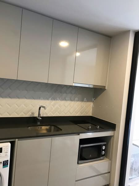 Maestro 14 Siam-Ratchathewi, Bangkok, Soi Phaya Nak, Thanon Phetchaburi, Ratchathewi, Bangkok, 1 Bedroom, 27 sqm, Condo For Rent, by Panupak Reungtanasarn, 500410739 - DDproperty.com