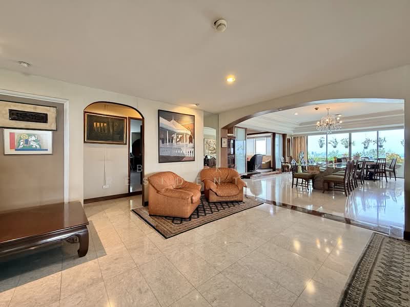 Oriental Towers, Bangkok, 25 Soi Ekkamai 12, Ekkamai Road, Khlong Tan Nua, Watthana, Bangkok, 4 Bedrooms, 475 sqm, Condo For Sale, by Bangkok Residential, 500410761 - DDproperty.com