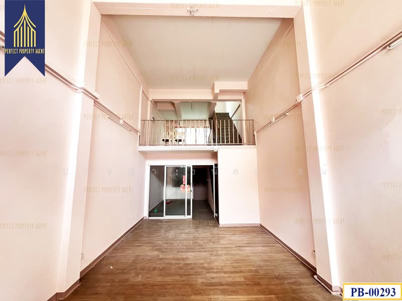 อาคารพาณิชย์ นาคนิวาส, Bangkok, Lat Phrao, Bangkok, , 200 sqm, Shophouse For Sale, by ปภัชญา ธนัตถ์ภรณ์, 500410770 - DDproperty.com