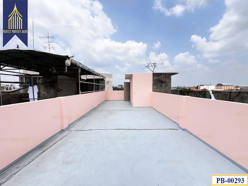 อาคารพาณิชย์ นาคนิวาส, Bangkok, Lat Phrao, Bangkok, , 200 sqm, Shophouse For Sale, by ปภัชญา ธนัตถ์ภรณ์, 500410770 - DDproperty.com