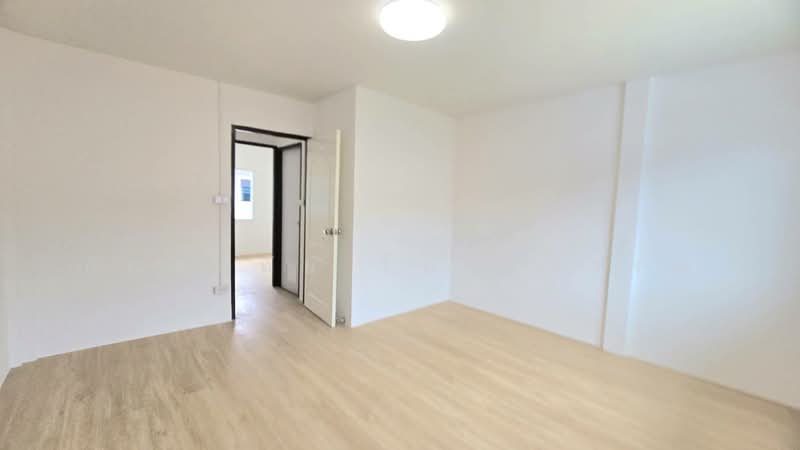 Chatpailin Ladlumkaew, Pathum Thani, Khlong Yai Road, Na-Mai, Lat Lum Kaeo, Pathum Thani, 2 Bedrooms, 64 sqm, Townhouse For Sale, by กัณต์ฤทัย โพธิ์สุวรรณ, 500410774 - DDproperty.com