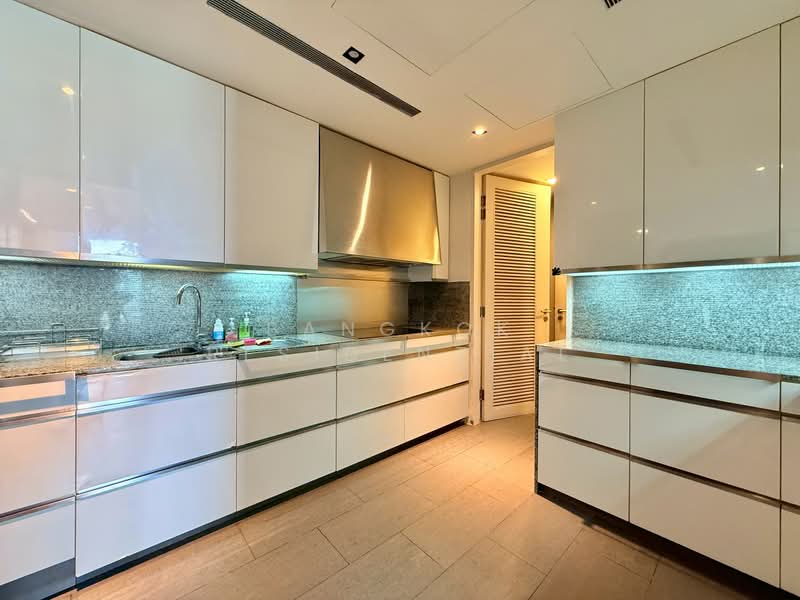 The Met Sathorn, Bangkok, 123 South Sathorn Road, Thung Maha Mek, Sathon, Bangkok, 3 Bedrooms, 198 sqm, Condo For Sale, by Bangkok Residential, 500410787 - DDproperty.com