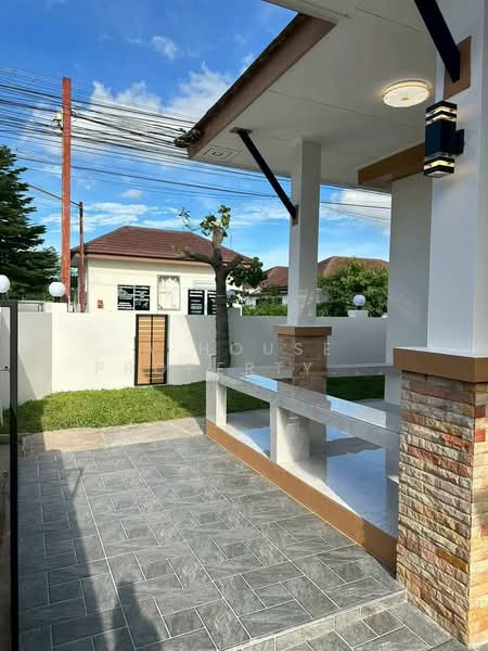 Single house for sale, Sahaphap Village 6, corner unit, newly renovated, Chon Buri (Pattaya), Bang Lamung, Bang Lamung (Pattaya), Chon Buri (Pattaya), 2 Bedrooms, 176 sqm, Single Detached House For Sale, by A House Property Co.,Ltd., 500410804 - DDproperty.com