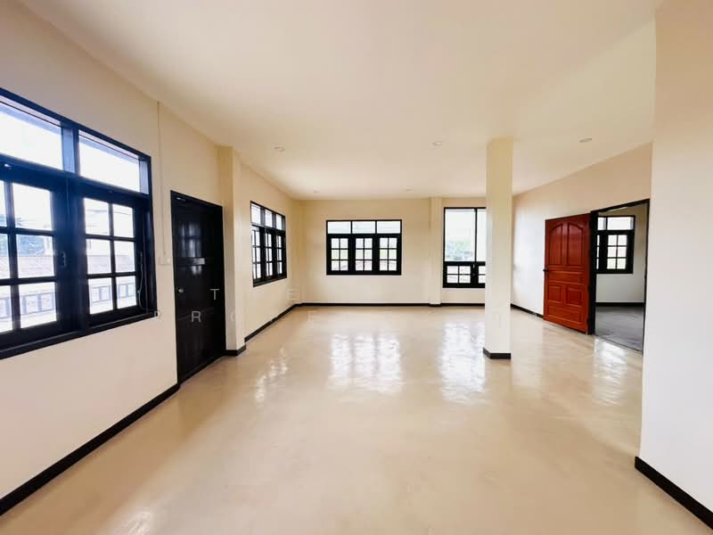 บ้านเดี่ยวพร้อมที่ดินบ้านโป่ง ราชบุรี, ราชบุรี, ท่าผา, บ้านโป่ง, ราชบุรี, 150 ตร.ม., บ้านเดี่ยว ขาย, โดย The Best Property กุ้ง, 500410812 - DDproperty.com