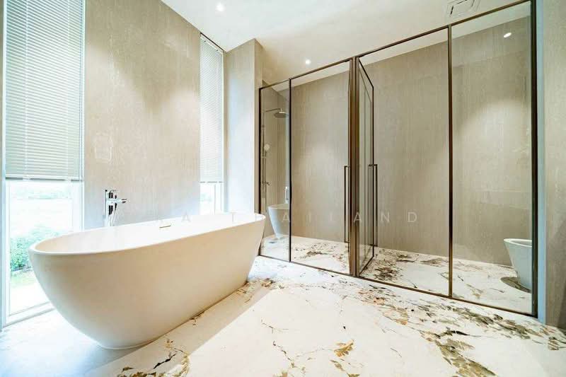 For Sale Big V – Type C Luxury Pool Villa พูลวิลล่าสุดหรู 3 ชั้น ดีไซน์ Modern Luxury, Chon Buri (Pattaya), Bang Lamung, Bang Lamung (Pattaya), Chon Buri (Pattaya), 6 Bedrooms, 1,159 sqm, Single Detached House For Sale, by ERA Thailand, 500410837 - DDproperty.com