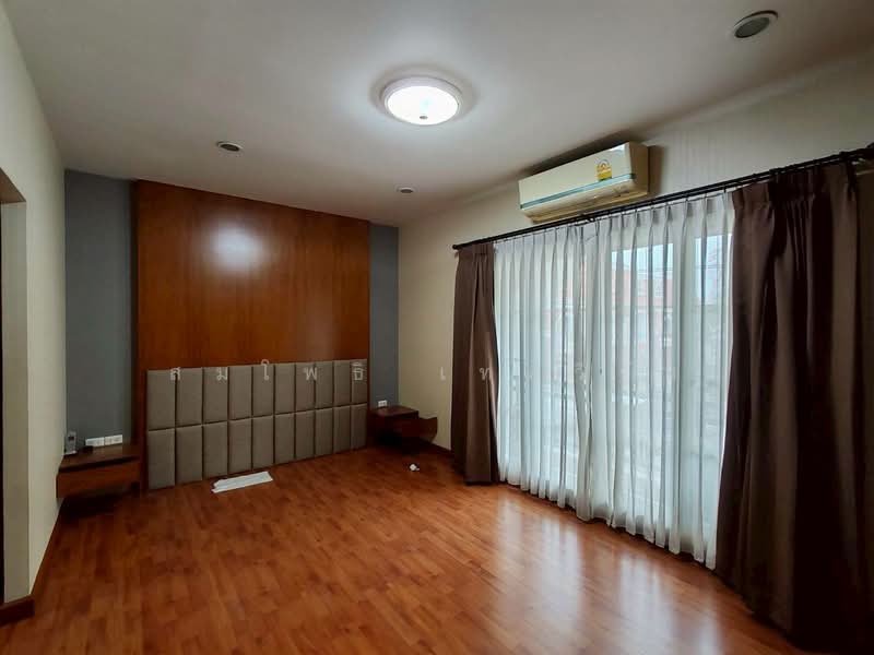 Casa City Ladprao, Bangkok, Soi Casa City Village Ladprao, Nawamin, Bueng Kum, Bangkok, 4 Bedrooms, 200 sqm, Townhouse For Sale, by สมโพธิ เทศวิรัช, 500410848 - DDproperty.com