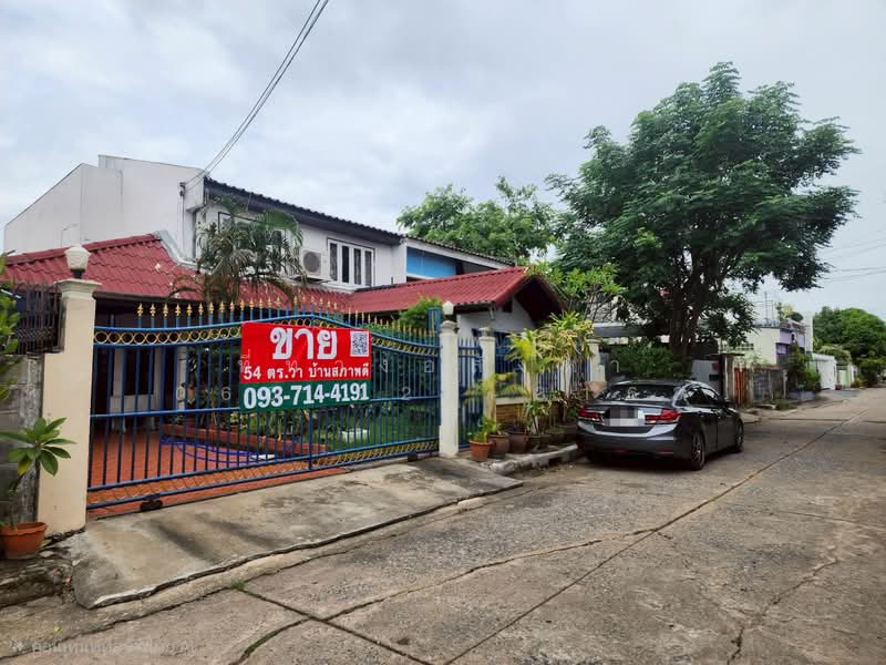 หมู่บ้านเสนานิเวศน์ 1 ซอย 119/6, Bangkok, Chorake Bua, Lat Phrao, Bangkok, 3 Bedrooms, 150 sqm, Semi-Detached House (Twin House) For Sale, by ที่ทางอสังหา 065-925-3163, 500410850 - DDproperty.com