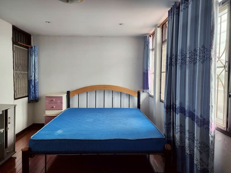 หมู่บ้านเสนานิเวศน์ 1 ซอย 119/6, Bangkok, Chorake Bua, Lat Phrao, Bangkok, 3 Bedrooms, 150 sqm, Semi-Detached House (Twin House) For Sale, by ที่ทางอสังหา 065-925-3163, 500410850 - DDproperty.com