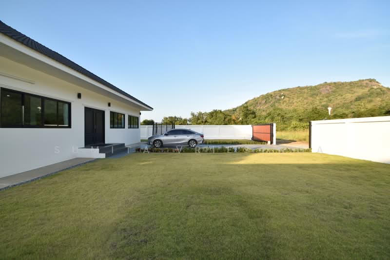 บ้านสร้างใหม่ 3 ห้องนอน พร้อมขาย | เขาเต่า หัวหิน, ประจวบคีรีขันธ์, หนองแก, หัวหิน, ประจวบคีรีขันธ์, 140 ตร.ม., บ้านเดี่ยว ขาย, โดย Sumita Vriesenga, 500410855 - DDproperty.com