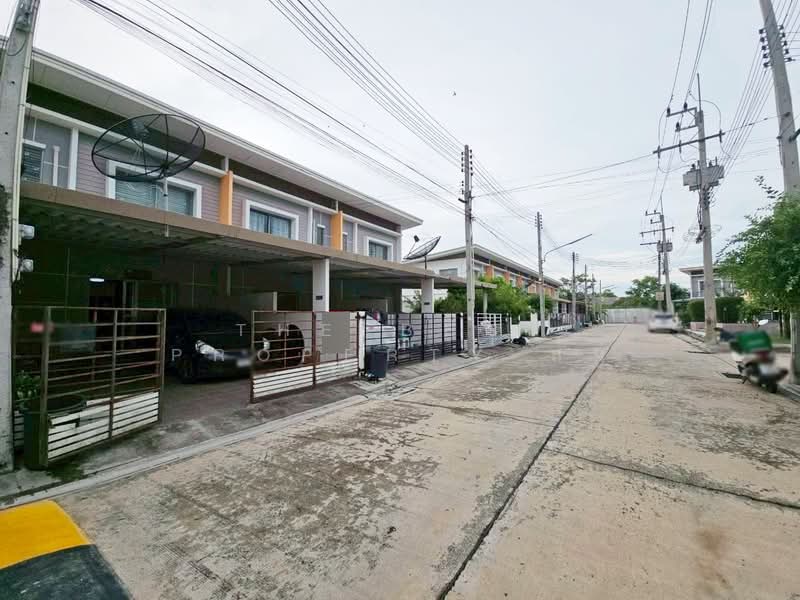 ไลฟ์ ทาวน์โฮม ห้วยกะปิ (Life Townhome), ชลบุรี, ห้วยกะปิ, เมืองชลบุรี, ชลบุรี, 94 ตร.ม., ทาวน์เฮ้าส์ ขาย, โดย The Best Property ส้ม, 500410856 - DDproperty.com