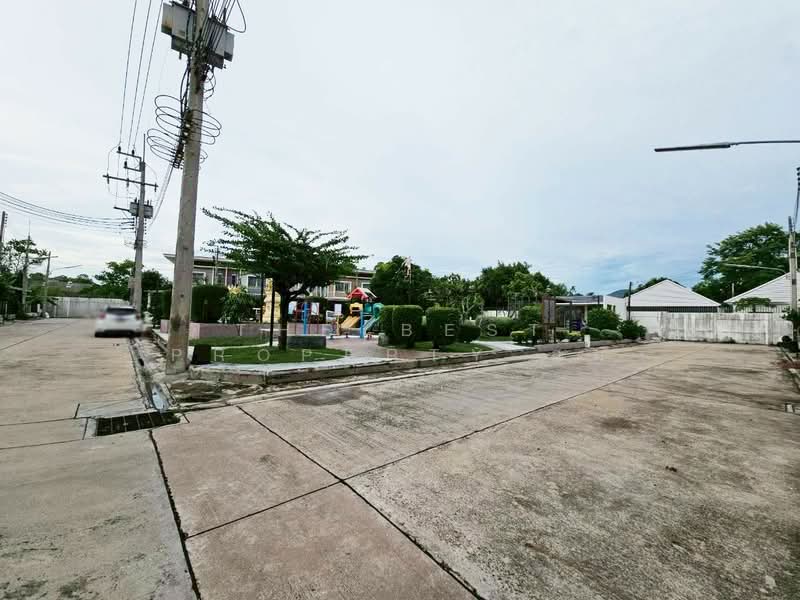 ไลฟ์ ทาวน์โฮม ห้วยกะปิ (Life Townhome), Chon Buri (Pattaya), Huai Kapi, Muang Chon Buri, Chon Buri (Pattaya), 3 Bedrooms, 94 sqm, Townhouse For Sale, by The Best Property ส้ม, 500410856 - DDproperty.com