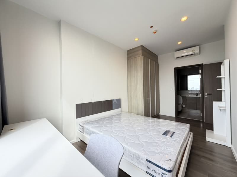 Whizdom Essence, Bangkok, 5 Piyabutr 1 Alley, Bang Chak, Phra Khanong, Bangkok, 2 Bedrooms, 53 sqm, Condo For Rent, by suparat, 500410896 - DDproperty.com