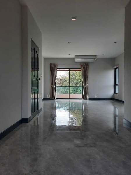 Home Office for Rent – Near MRT Sutthisan & Huai Khwang (SPSJP485), Bangkok, ซ. 20 มิถุนา, Samsen Nok, Huai Khwang, Bangkok, 4 Bedrooms, 399 sqm, Single Detached House For Rent, by Khun Jane, 500410904 - DDproperty.com