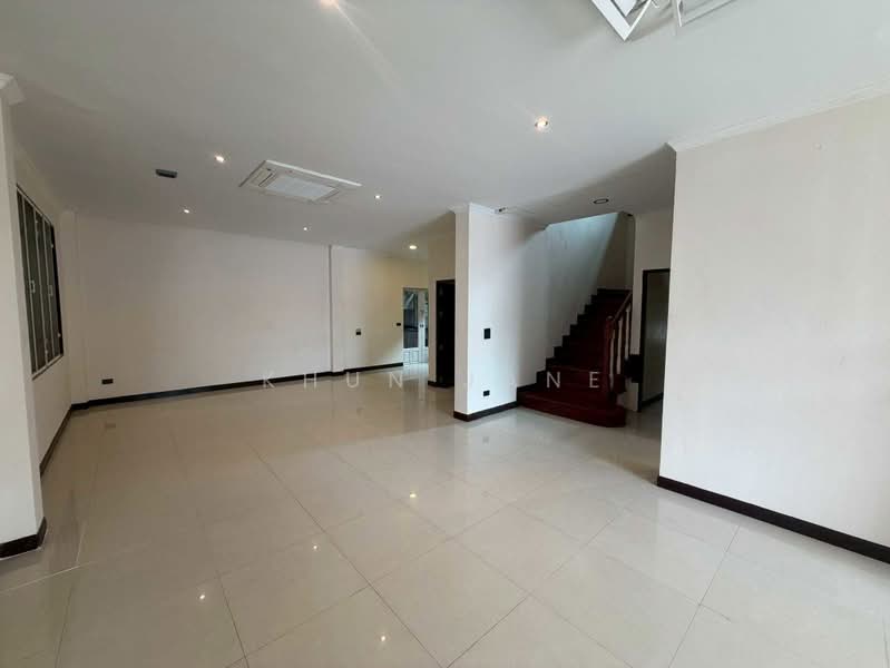 Detached House for Rent, Sukhumvit 71 (SPSJP486), Bangkok, ปรีดี พนมยงค์ 23, Phra Kanong Nua, Watthana, Bangkok, 3 Bedrooms, 400 sqm, Single Detached House For Rent, by Khun Jane, 500410916 - DDproperty.com