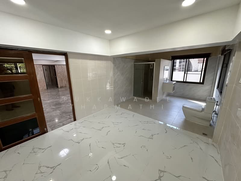 Grand Condotel Jomtien, Chon Buri (Pattaya), Moo 12 Thappraya Rd, Nong Pru, Bang Lamung (Pattaya), Chon Buri (Pattaya), 1 Bedroom, 276 sqm, Single Detached House For Sale, by Pukkawadee Thapmathi, 500410918 - DDproperty.com