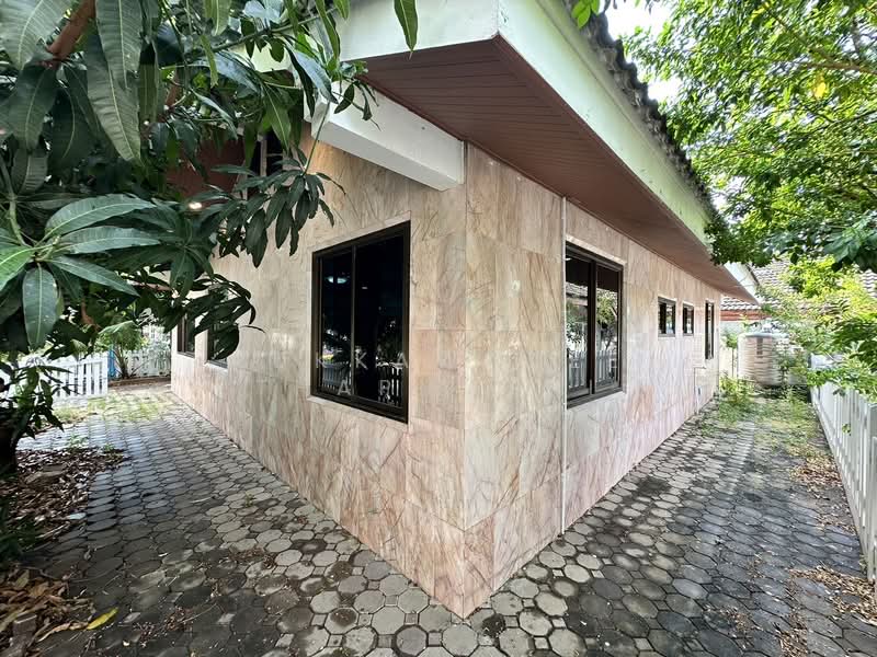 Grand Condotel Jomtien, Chon Buri (Pattaya), Moo 12 Thappraya Rd, Nong Pru, Bang Lamung (Pattaya), Chon Buri (Pattaya), 1 Bedroom, 276 sqm, Single Detached House For Rent, by Pukkawadee Thapmathi, 500410931 - DDproperty.com