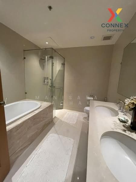 The Emporio Place, Bangkok, 93 Soi Sukhumvit 24, Sukhumvit Road, Khong Tan, Khlong Toei, Bangkok, 1 Bedroom, 90 sqm, Condo For Rent, by Manisara Hachak, 500410938 - DDproperty.com