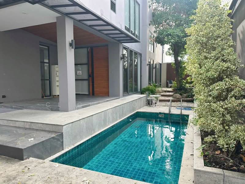 บ้านหรูพร้อมสระว่ายน้ำ สุขุมวิท 71/26, กรุงเทพ, สุขุมวิท 71, คลองตันเหนือ, วัฒนา, กรุงเทพ, 700 ตร.ม., บ้านเดี่ยว ขาย, โดย Click property, 500410948 - DDproperty.com