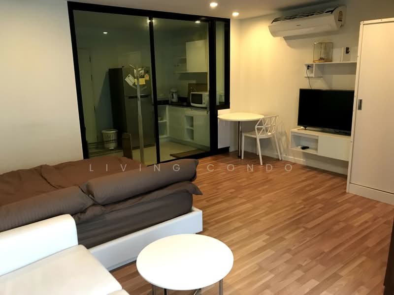 We Condo Ekkamai-Ramindra, Bangkok, Pradit Manutham Road, Tha Rang, Bang Khen, Bangkok, Studio, 33 sqm, Condo For Rent, by Living Condo, 500410988 - DDproperty.com