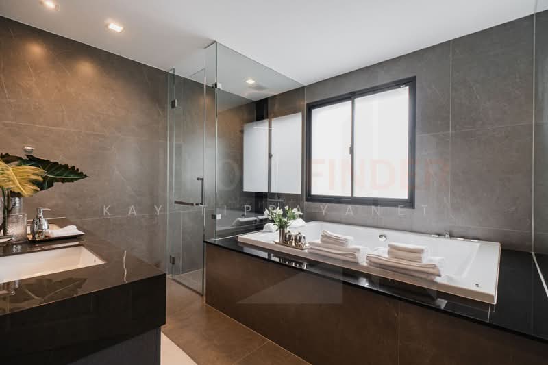 Grand Bangkok Boulevard Ratchaphruek-Pinklao, Bangkok, Bang Chueak Nang Road, Bang Chuek Nang, Taling Chan, Bangkok, 5 Bedrooms, 604 sqm, Single Detached House For Sale, by Kay Tippayanet, 500410998 - DDproperty.com