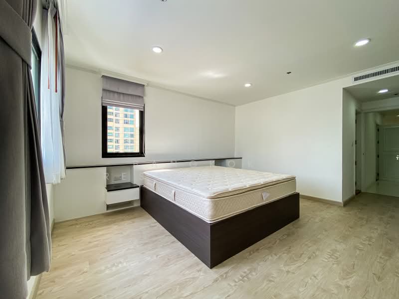 Kallista Mansion, Bangkok, 64 Soi Sukhumvit 11, Khlongtoei Nua, Watthana, Bangkok, 3 Bedrooms, 315 sqm, Condo For Sale, by Bangkok Residential, 500411039 - DDproperty.com