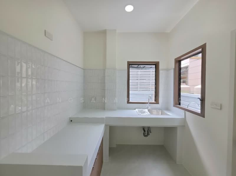 Burasiri Ratchaphruek-Chaengwattana, Nonthaburi, Soi Bang Phlap 5, Ratchaphruek Road, Bang Phlap, Pak Kret, Nonthaburi, 3 Bedrooms, 160 sqm, Single Detached House For Sale, by Angsanaporn D, 500411062 - DDproperty.com