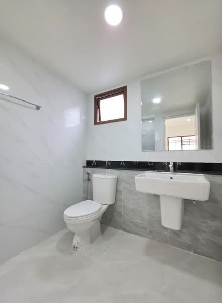 Burasiri Ratchaphruek-Chaengwattana, Nonthaburi, Soi Bang Phlap 5, Ratchaphruek Road, Bang Phlap, Pak Kret, Nonthaburi, 3 Bedrooms, 160 sqm, Single Detached House For Sale, by Angsanaporn D, 500411062 - DDproperty.com