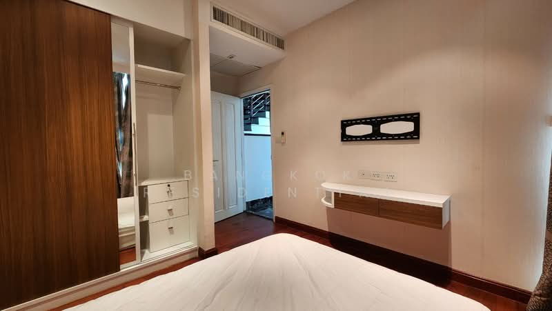 Wind Sukhumvit 23, Bangkok, 136 Soi Sukhumvit 23, Sukhumvit Road, Khlongtoei Nua, Watthana, Bangkok, 3 Bedrooms, 342 sqm, Condo For Sale, by Bangkok Residential, 500411066 - DDproperty.com