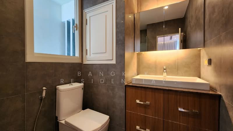 Wind Sukhumvit 23, Bangkok, 136 Soi Sukhumvit 23, Sukhumvit Road, Khlongtoei Nua, Watthana, Bangkok, 3 Bedrooms, 342 sqm, Condo For Sale, by Bangkok Residential, 500411066 - DDproperty.com