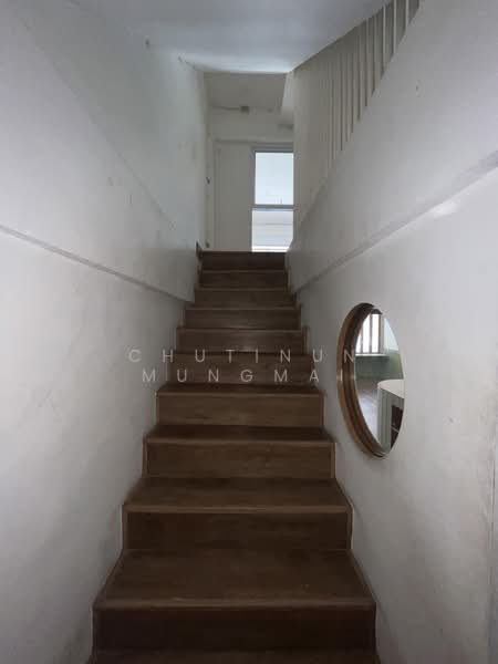 For Rent: Shop House in Phrom Phong BTS Walk Distance Ideal for Cafe, Restaurant, Clinic, Bangkok, Khlong Tan Nua, Watthana, Bangkok, , 250 sqm, Retail Space For Rent, by Chutinun Mungmai, 500411072 - DDproperty.com