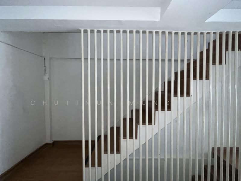 For Rent: Shop House in Phrom Phong BTS Walk Distance Ideal for Cafe, Restaurant, Clinic, กรุงเทพ, คลองตันเหนือ, วัฒนา, กรุงเทพ, 250 ตร.ม., พื้นที่ขายของ ให้เช่า, โดย Chutinun Mungmai, 500411072 - DDproperty.com