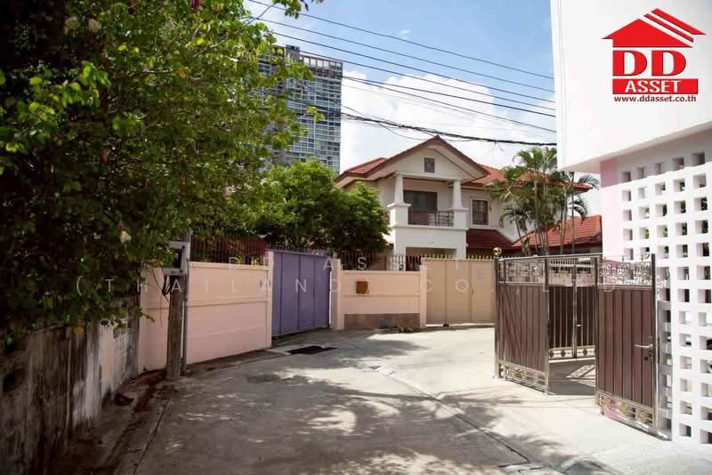 ให้เช่า ตึก ออฟฟิศ พร้อมสตูดิโอ ลาดพร้าว ซอย18 รหัส : T8251, กรุงเทพ, จอมพล, จตุจักร, กรุงเทพ, 132 ตร.ม., สำนักงาน ให้เช่า, โดย DD Asset (Thailand) Co.,Ltd, 500411081 - DDproperty.com